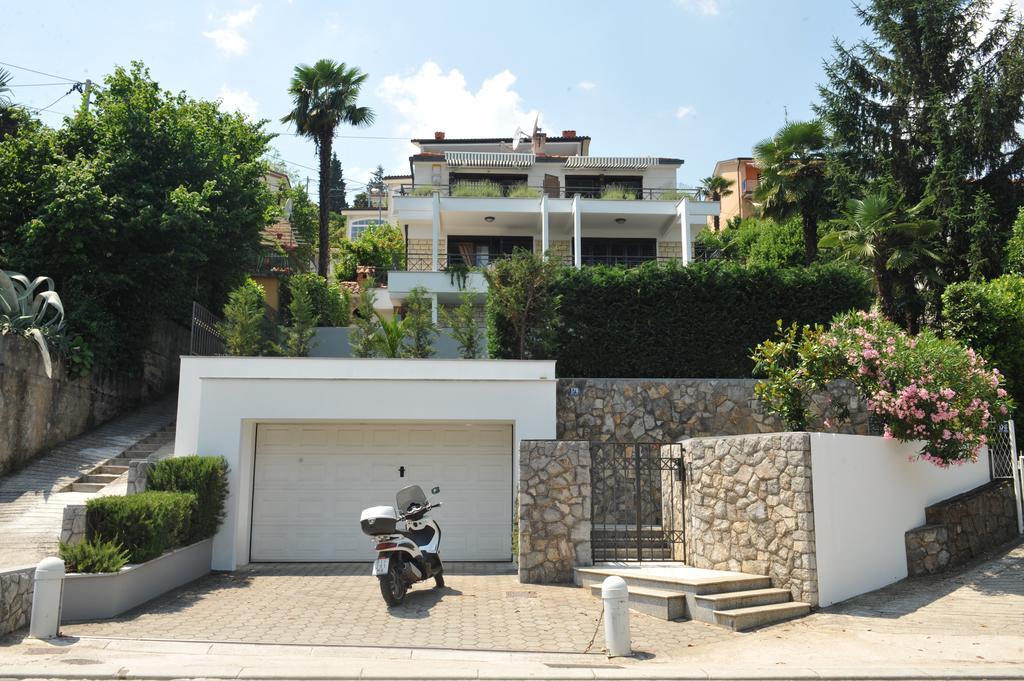 Apartments Seccareccia Opatija Cameră foto